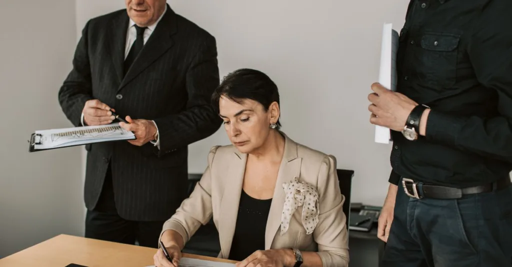 découvrez nos programmes de reconversion professionnelle pour acquérir de nouvelles compétences et réussir votre changement de carrière.