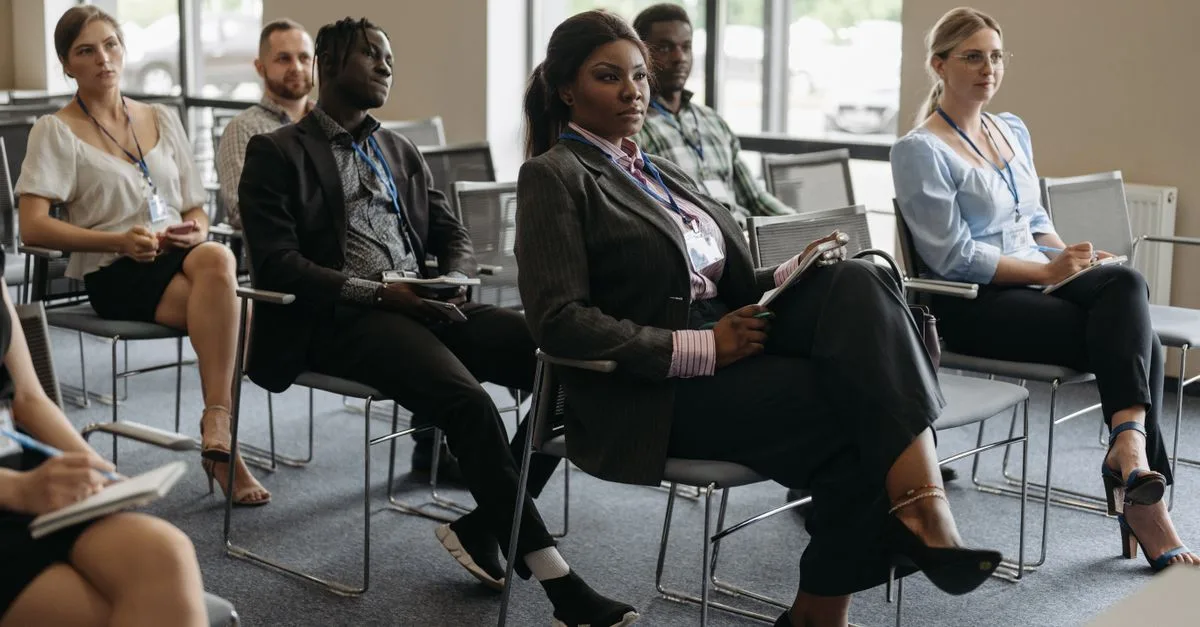 découvrez nos programmes de reconversion professionnelle adaptés pour réussir votre transition de carrière avec succès.